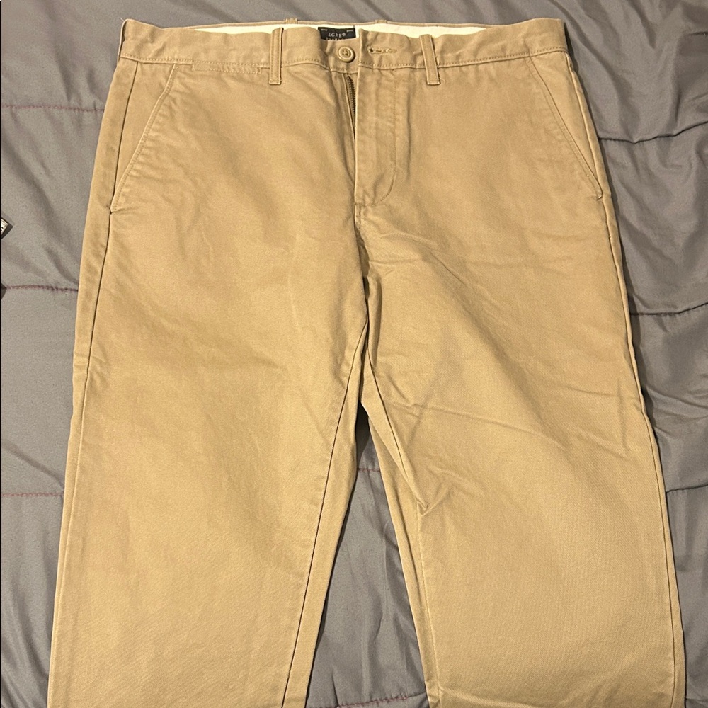 J. Crew Men's Khaki Chinos 770 Straight